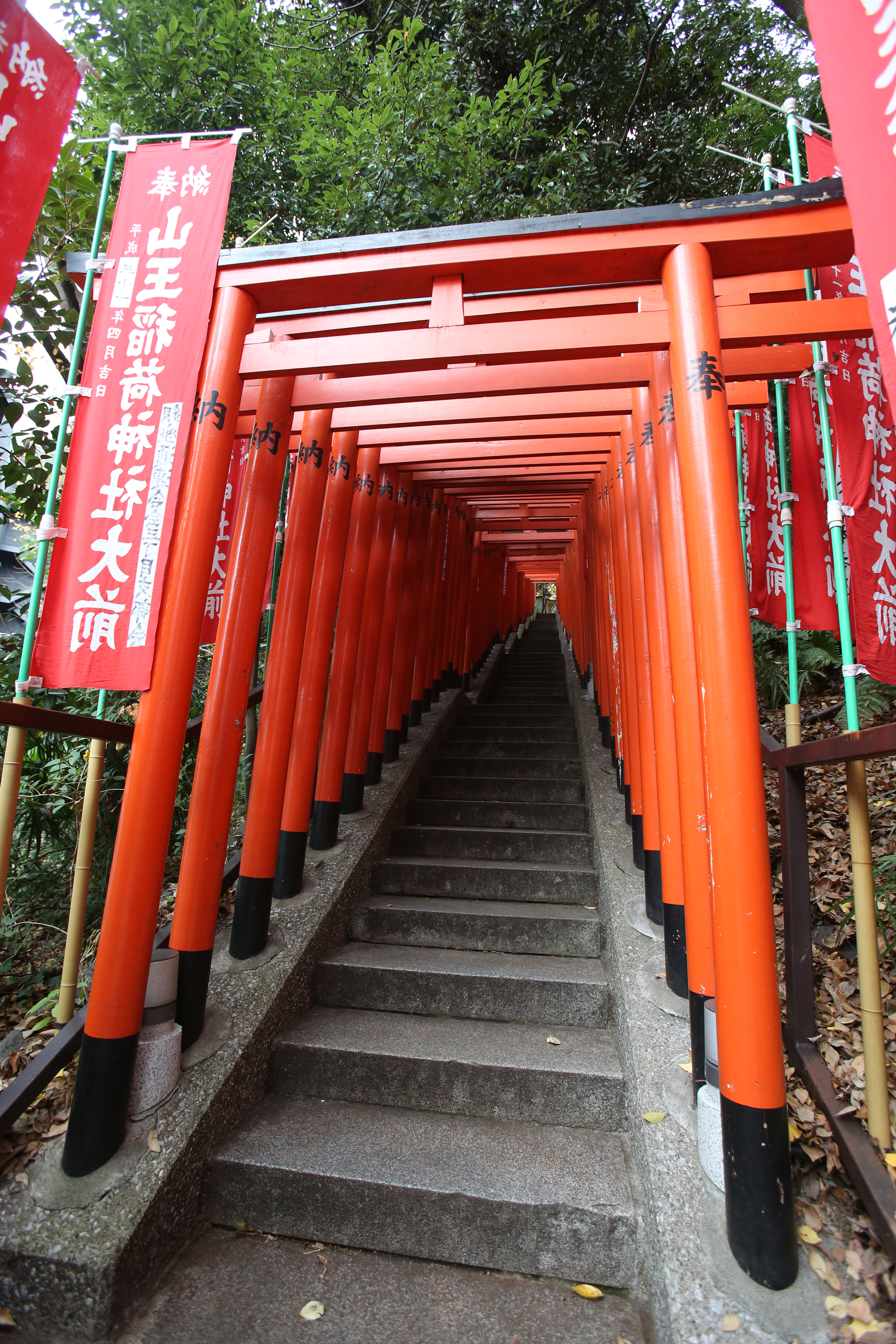 稲荷参道について